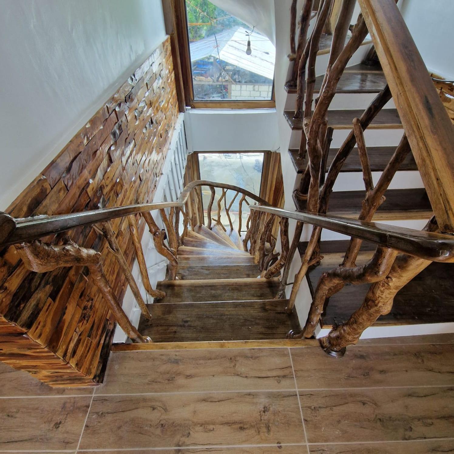 The Hat Trick Hostel Basdiot Bagian luar foto